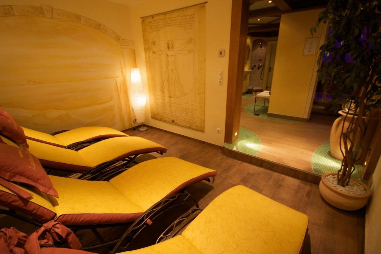 Hotel Landhaus Carla Майрхофен Номер фото