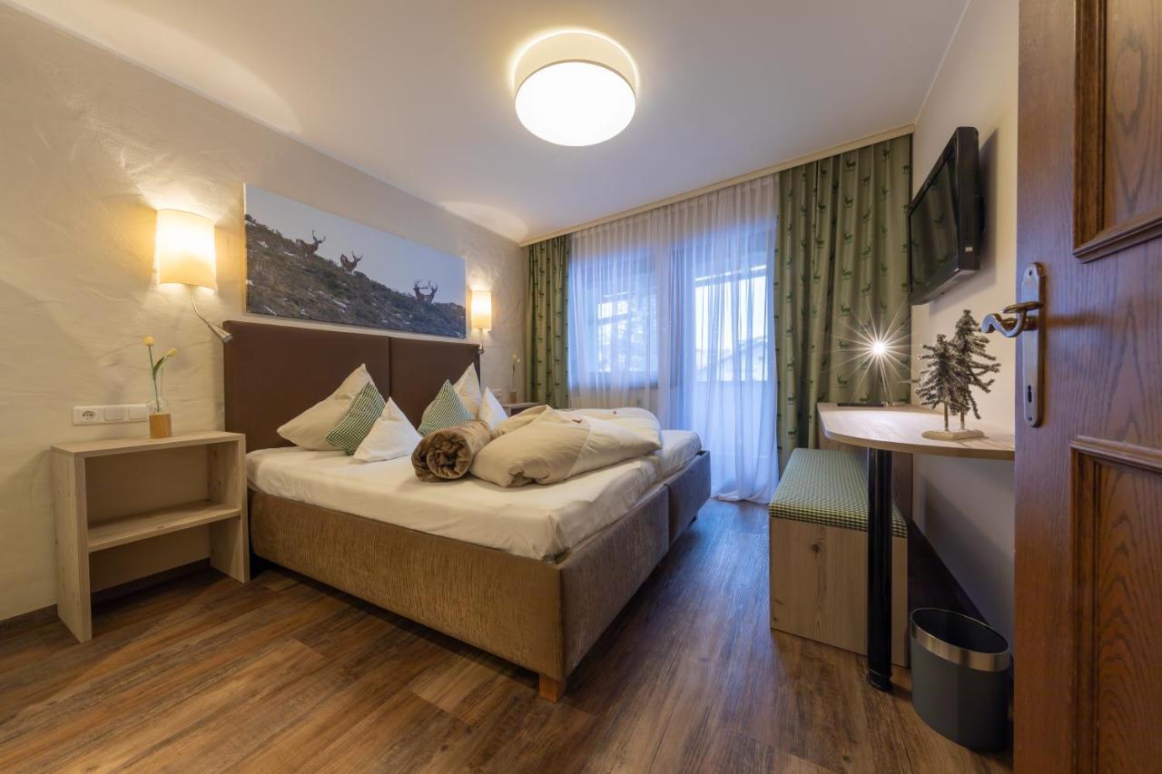 Hotel Landhaus Carla Майрхофен Экстерьер фото