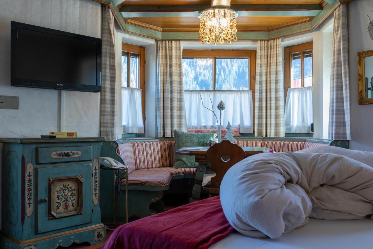 Hotel Landhaus Carla Майрхофен Экстерьер фото